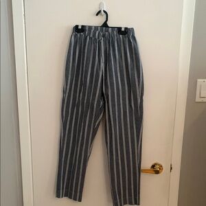 ⭐️HOST PICK⭐️[OS] BRANDY MELVILLE pants